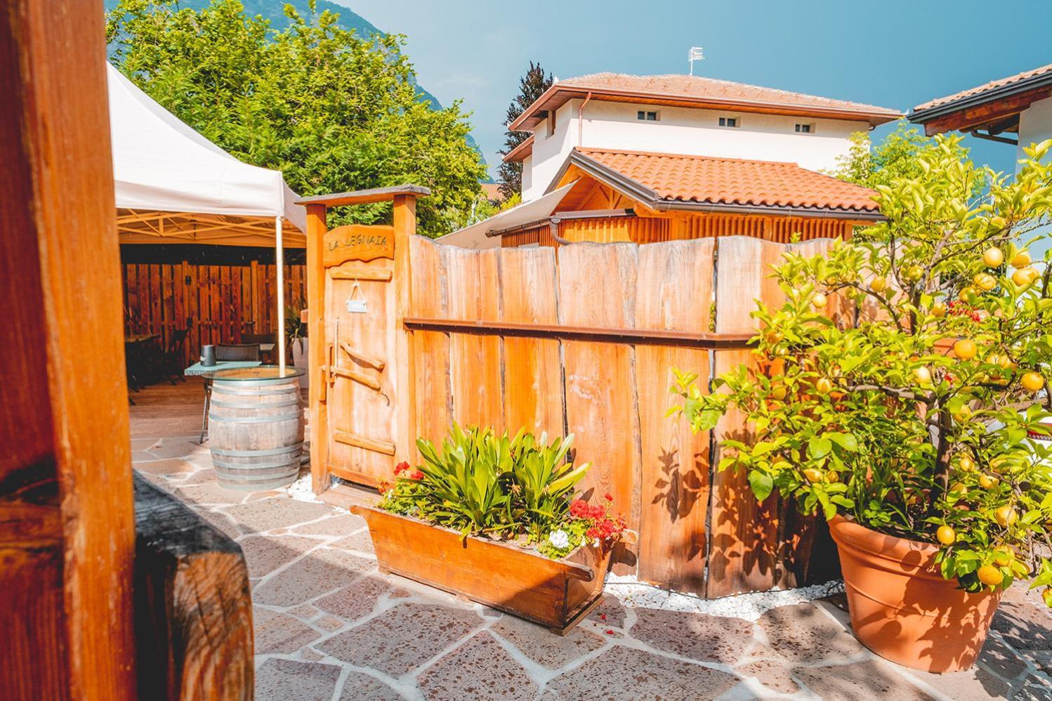 Casa Da Carmen Boutique & Private Spa Меццоломбардо Экстерьер фото